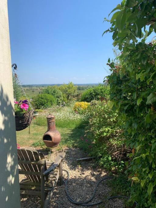 The Garage Getaway Apartman Glastonbury Kültér fotó
